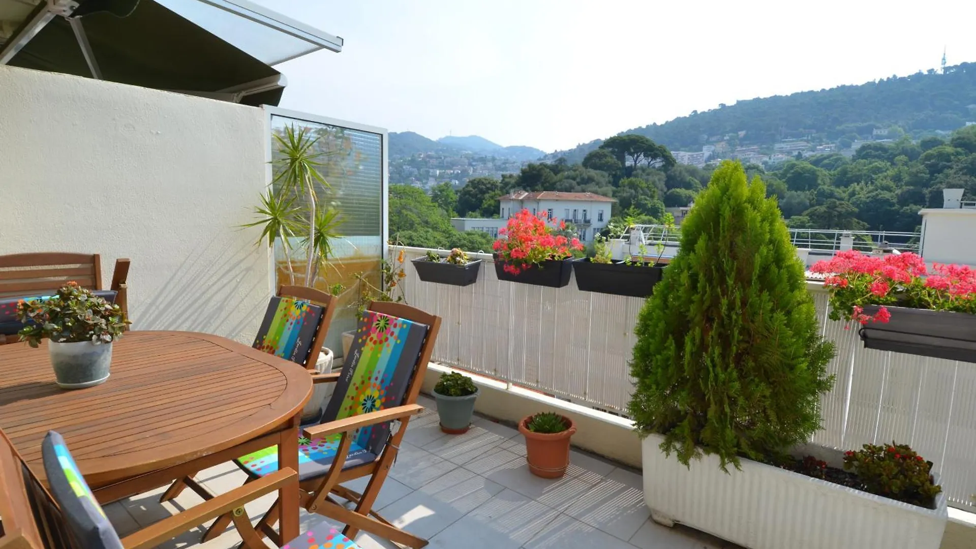 Apartamento Phoenix - Appartement 4 Personnes Avec Superbe Terrasse, Clim Et Parking Le Port De Nice França